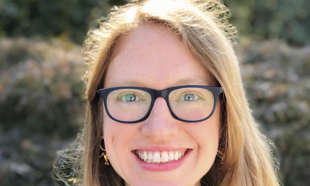 Kim Eckel Headshot