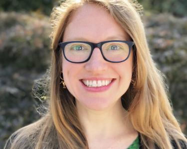 Kim Eckel Headshot